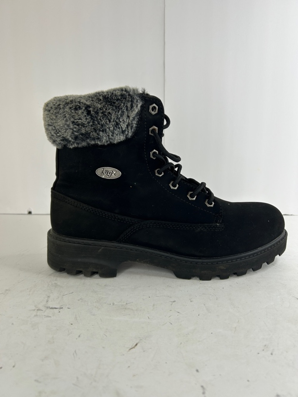 Lugz Black Winter Lace-Up Boots with Gray Faux-Fur Collar